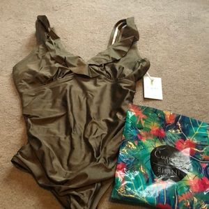 NWT Cupshe olive bathing suit size M